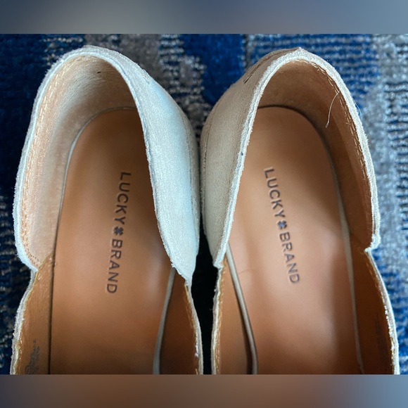 Merlyin Loafer in Cream & Light Brown - Size 10 - Picture 6 of 9